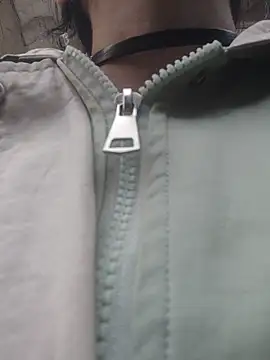 Naomimolie online show from April 13, 2026, 11:16 am