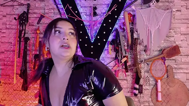 Snapshot of Alejandra_BDSM__ chatting on May 13, 2026, 1:30 pm Alejandra BDSM online show from May 13, 2026, 1:30 pm