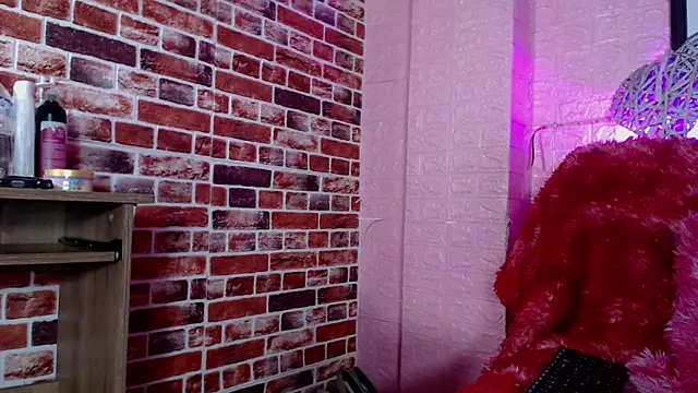 Denise Diaz online show from April 14, 2026, 3:56 am