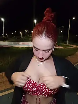isabella ferrer99 online show from May 17, 2026, 5:05 am