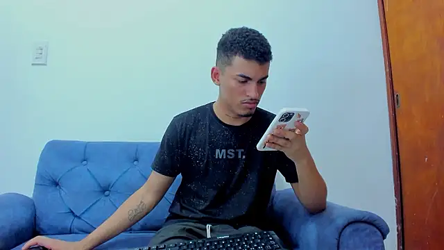 Ares DAMM online show from March 8, 2026, 7:39 pm