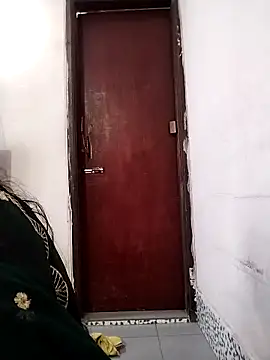 Star--Girl online show from March 22, 2026, 4:05 am