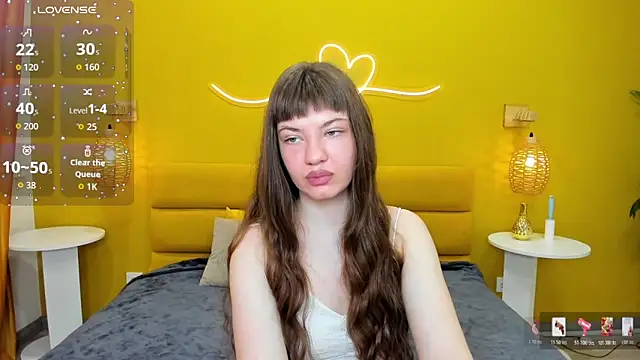 Snapshot of AgnesBeautiful chatting on April 4, 2026, 1:59 am AgnesBeautiful online show from April 4, 2026, 1:59 am