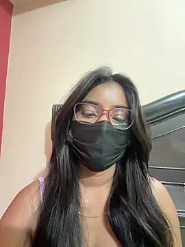 Snapshot of nikki_catz chatting on July 18, 2026, 4:55 pm nikki catz online show from July 18, 2026, 4:55 pm