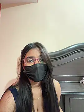 Snapshot of nikki_catz chatting on July 25, 2026, 5:21 pm nikki catz online show from July 25, 2026, 5:21 pm