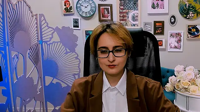 LixeLuna online show from June 5, 2026, 6:52 am