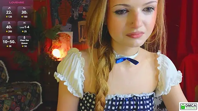 Snapshot of Enji_Rey chatting on May 1, 2026, 8:57 pm Enji Rey online show from May 1, 2026, 8:57 pm