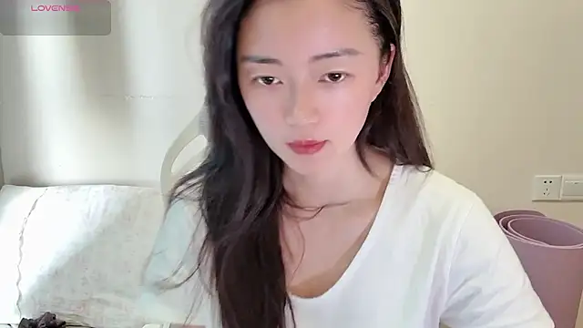 jinxiyao01 online show from July 22, 2026, 2:25 am