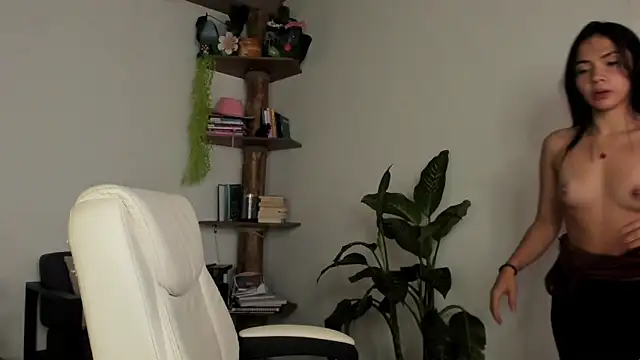 hi kiittyy online show from March 15, 2026, 1:17 pm