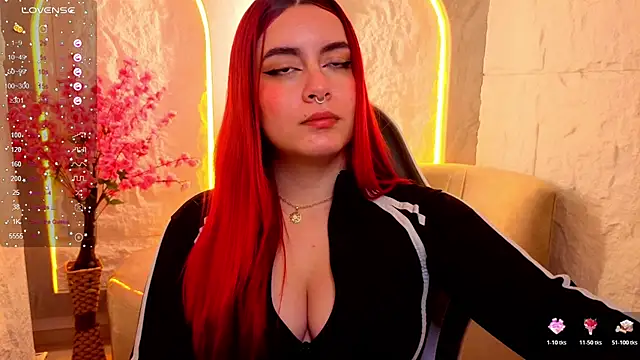 Soffia Hot Tx online show from March 7, 2026, 4:37 pm