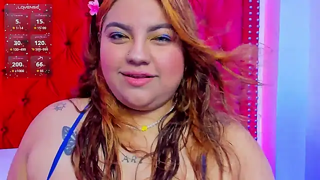 Snapshot of SunnyHoney_ chatting on July 3, 2026, 12:22 pm SunnyHoney online show from July 3, 2026, 12:22 pm