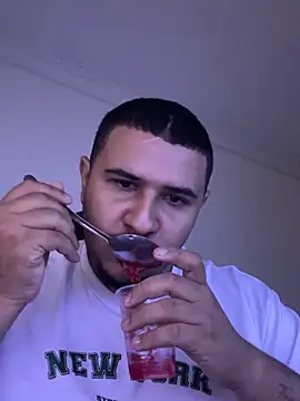 Snapshot of mateocollins1 chatting on March 27, 2026, 4:18 pm mateocollins1 online show from March 27, 2026, 4:18 pm