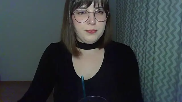 ClaraHard online show from March 18, 2026, 7:06 pm