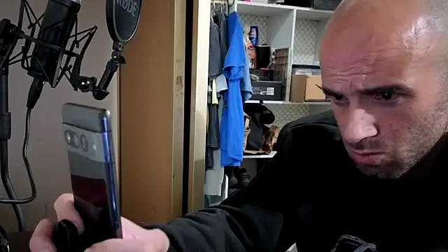 CirclingClass online show from October 14, 2025, 9:26 pm