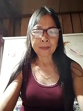 Snapshot of Sky-rain98 chatting on June 21, 2026, 10:23 pm Sky-rain98 online show from June 21, 2026, 10:23 pm