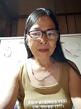 Snapshot of Sky-rain98 chatting on June 27, 2026, 1:50 pm Sky-rain98 online show from June 27, 2026, 1:50 pm
