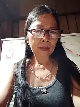 Snapshot of Sky-rain98 chatting on July 1, 2026, 1:24 pm Sky-rain98 online show from July 1, 2026, 1:24 pm