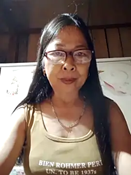 Snapshot of Sky-rain98 chatting on July 4, 2026, 8:15 pm Sky-rain98 online show from July 4, 2026, 8:15 pm