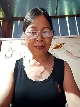 Snapshot of Sky-rain98 chatting on July 13, 2026, 3:20 am Sky-rain98 online show from July 13, 2026, 3:20 am