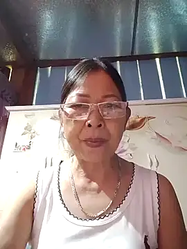 Snapshot of Sky-rain98 chatting on July 24, 2026, 6:11 am Sky-rain98 online show from July 24, 2026, 6:11 am