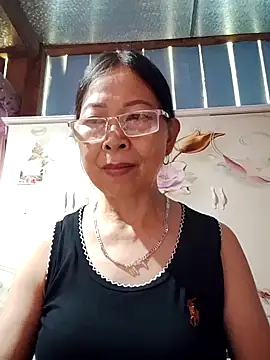 Snapshot of Sky-rain98 chatting on July 25, 2026, 8:34 am Sky-rain98 online show from July 25, 2026, 8:34 am