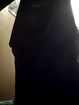 luckilyfound4 online show from March 18, 2026, 5:21 am