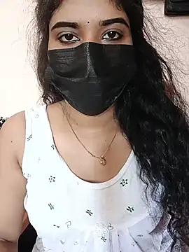 Sunitha28 online show from May 31, 2026, 6:42 am