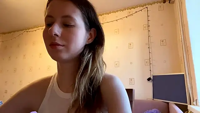 Snapshot of AlesiaGurevich chatting on July 24, 2026, 4:38 pm AlesiaGurevich online show from July 24, 2026, 4:38 pm