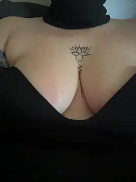 -coppiavogliosa69- online show from April 1, 2026, 1:01 pm