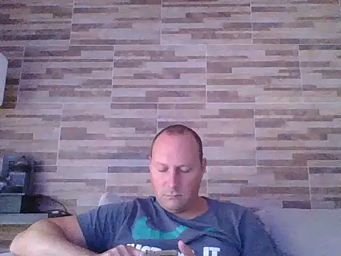 lustonfan online show from March 6, 2026, 1:29 pm