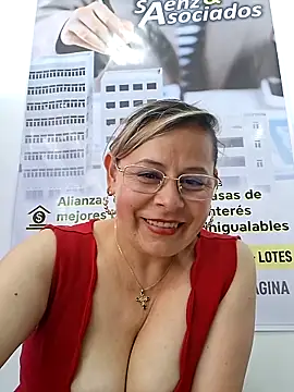 Cinthya-- online show from March 7, 2026, 6:49 pm