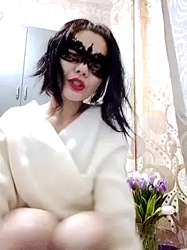 HollyXMolly online show from March 12, 2026, 7:09 pm