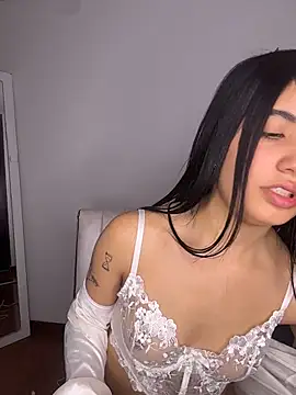 Lucy engel online show from March 12, 2026, 1:56 am