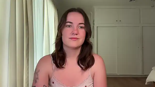 summerxo online show from June 6, 2026, 8:24 pm