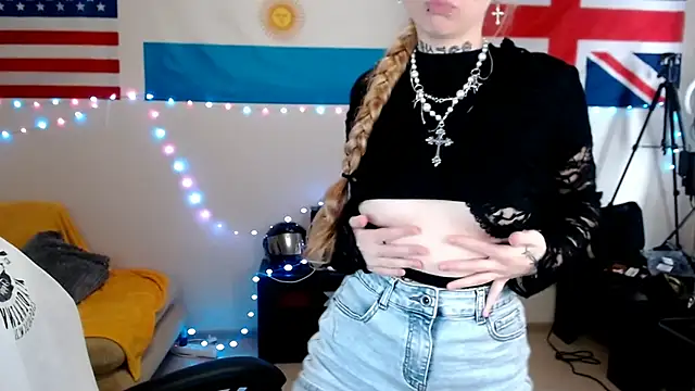 Nica Kawaii online show from March 11, 2026, 6:30 am