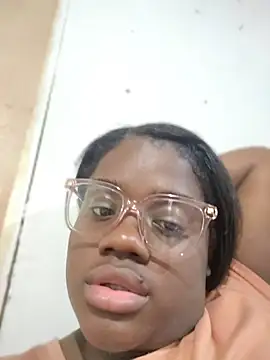 YourLiaa  online show from March 29, 2026, 5:29 am