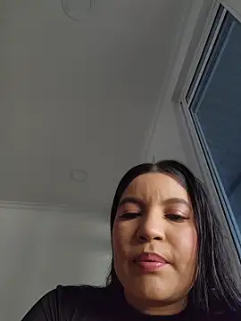 Pretty Julieta online show from March 24, 2026, 9:42 pm