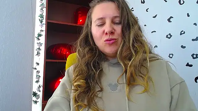 Nionelly online show from March 5, 2026, 12:56 pm