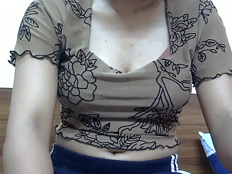 Snapshot of kAVYA_05 chatting on July 27, 2026, 4:41 am kAVYA 05 online show from July 27, 2026, 4:41 am