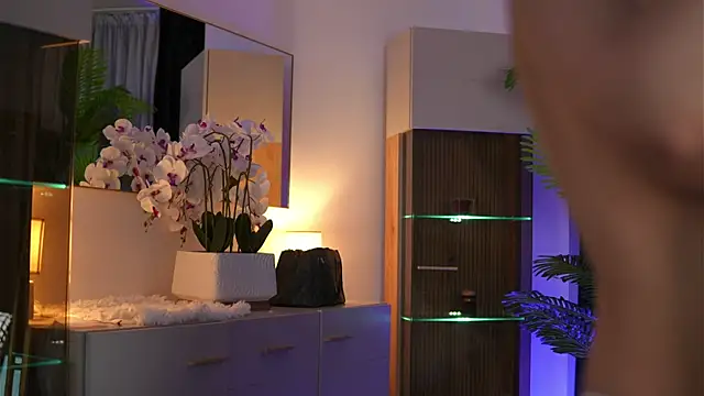 RubyConner online show from April 18, 2026, 8:53 pm