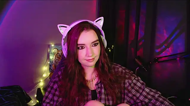 Celia Sensual  online show from May 12, 2026, 8:06 pm