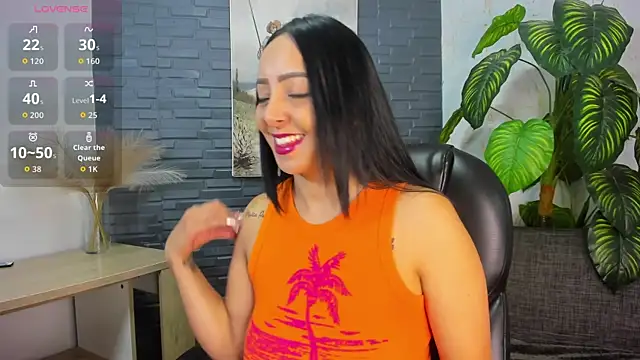 shirley taylor  online show from April 1, 2026, 11:33 am