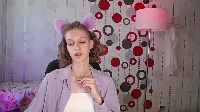 Snapshot of Chrissy_Joyful chatting on June 15, 2026, 4:04 am Chrissy Joyful online show from June 15, 2026, 4:04 am