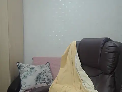 Snapshot of BlondEagleMuscle chatting on March 15, 2026, 6:25 pm BlondEagleMuscle online show from March 15, 2026, 6:25 pm