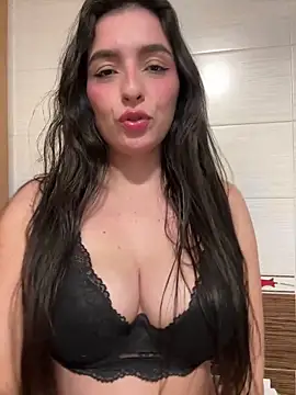 Isa bunny777 online show from April 12, 2026, 9:20 pm