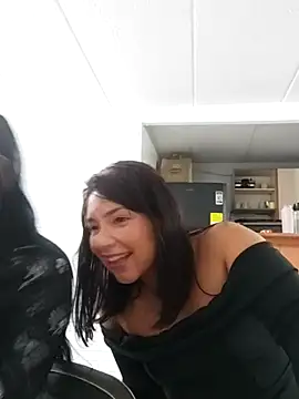 Marianaxc online show from April 4, 2026, 1:15 am