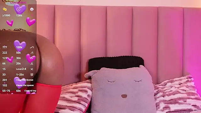 Snapshot of SoyJuliana_19 chatting on July 21, 2026, 8:00 pm SoyJuliana 19 online show from July 21, 2026, 8:00 pm
