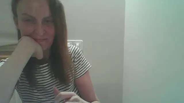 AnnaTight online show from June 9, 2026, 7:36 pm