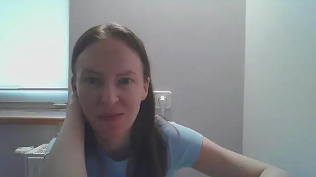 AnnaTight online show from July 2, 2026, 8:31 am