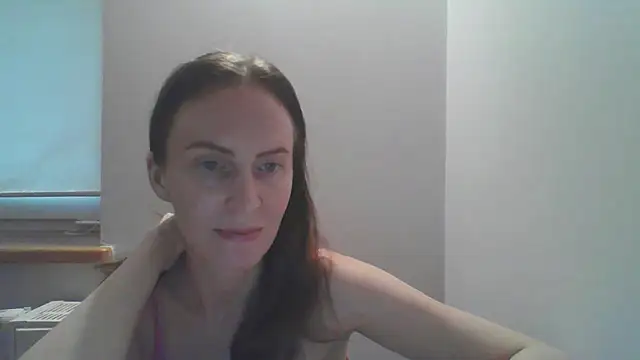 AnnaTight online show from July 9, 2026, 6:23 pm